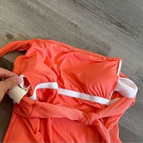 BECCA By Rebecca Virtue Swimsuit Fine Line Rib One Piece Medium - Picture 8 of 12